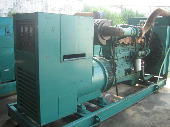 射阳租赁发电机- 发电机碳刷磨损的原因是什么