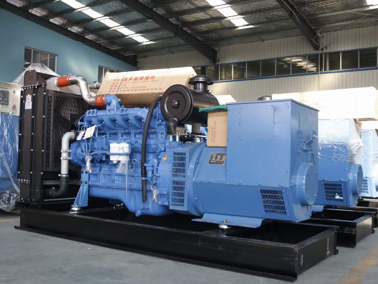 射阳柴油发电机组空气滤清器多久需要更换一次？