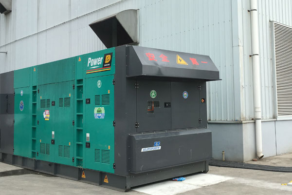 射阳燃油滤清器的更换流程是怎样的？