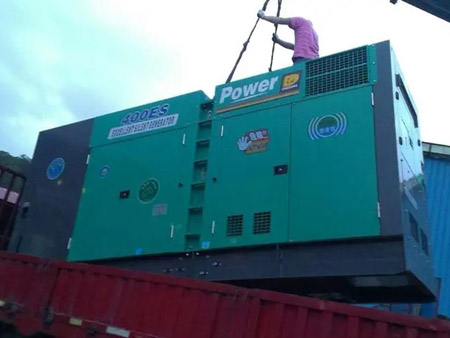 射阳柴油发电机组转速不稳定时，如何对发动机进行维护？