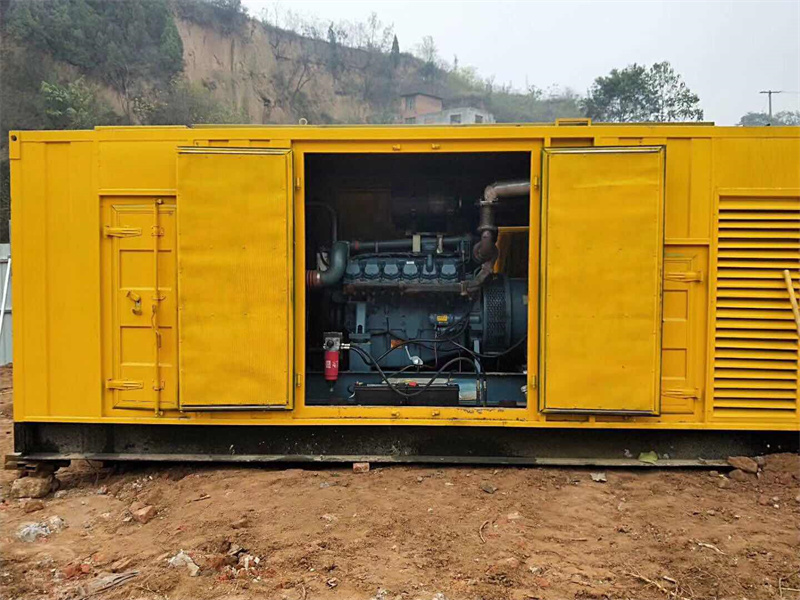 射阳发电机租赁冷却液的沸点降低到多少时需要更换